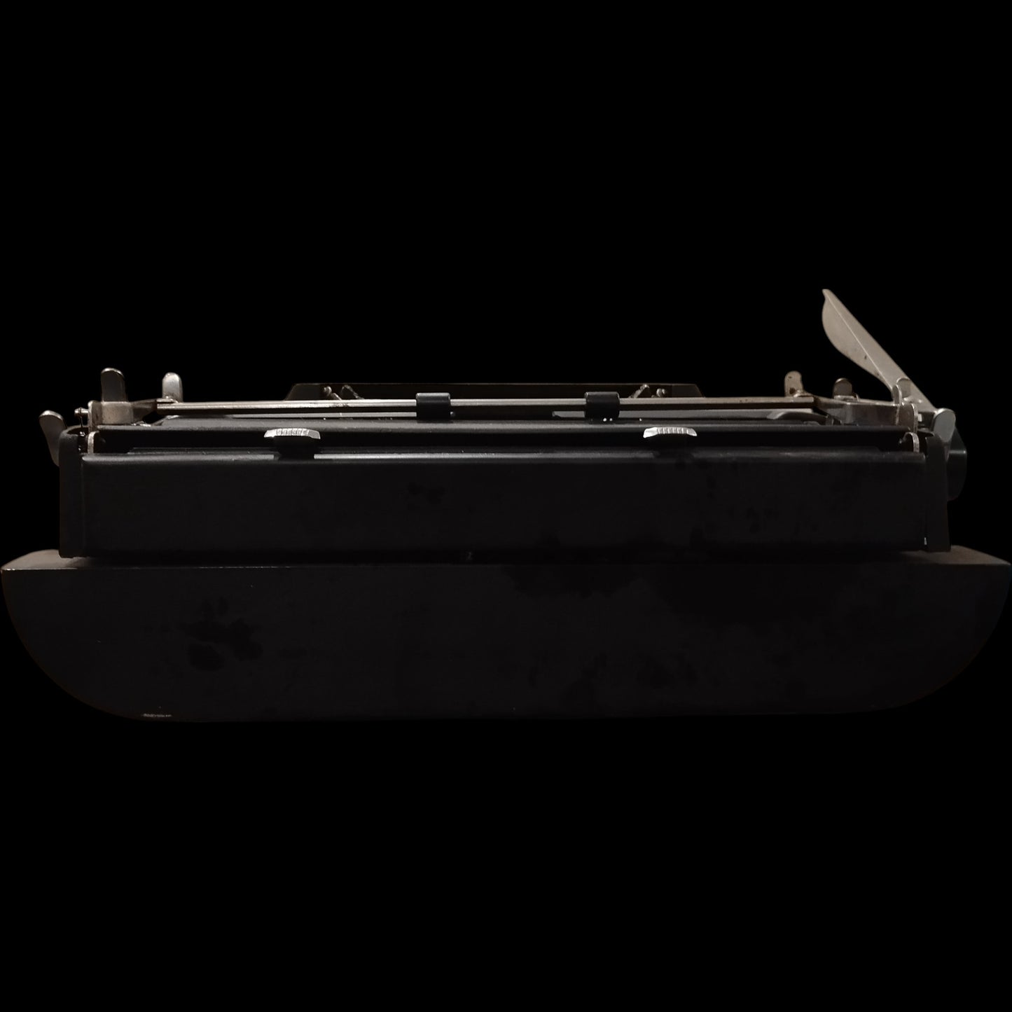 Image of Remington 20 Typewriter. Available from universaltypewritercompany.in