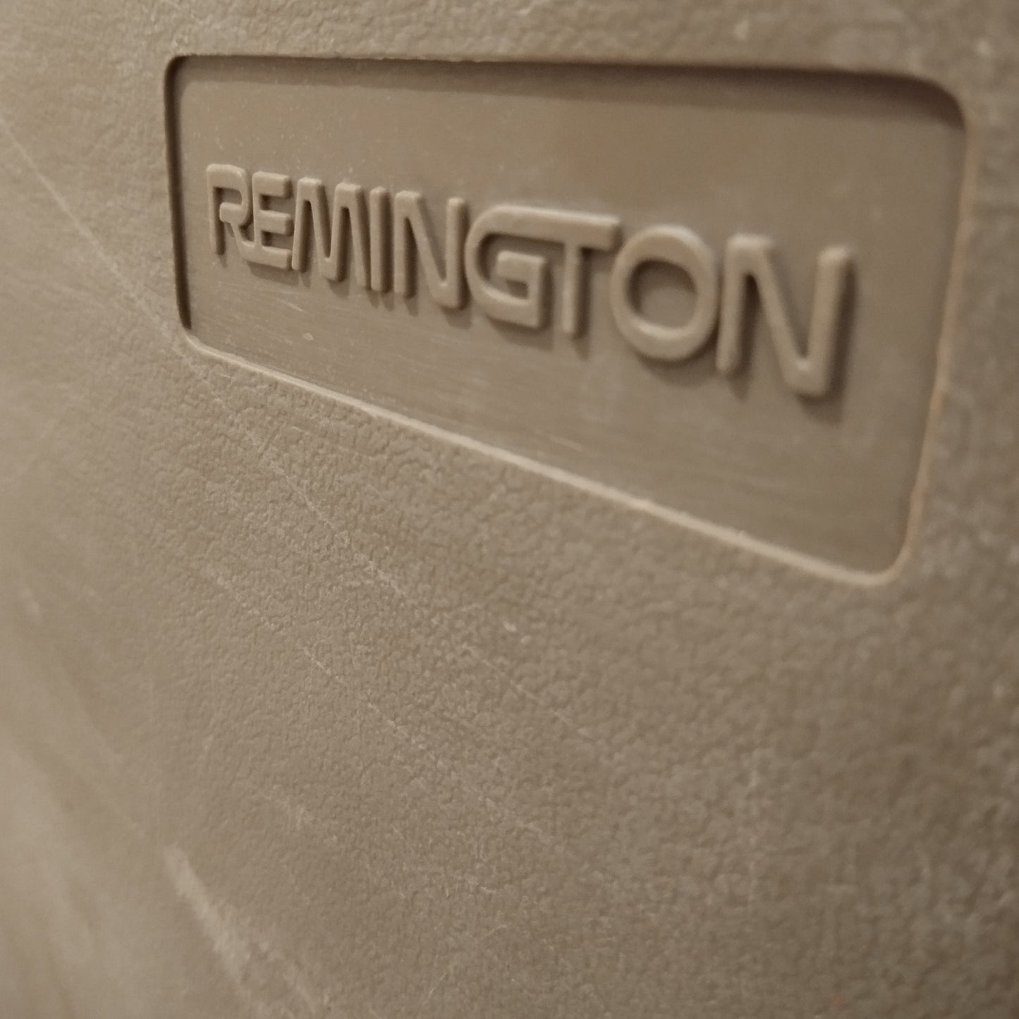 Image of Remington 20 Typewriter. Available from universaltypewritercompany.in