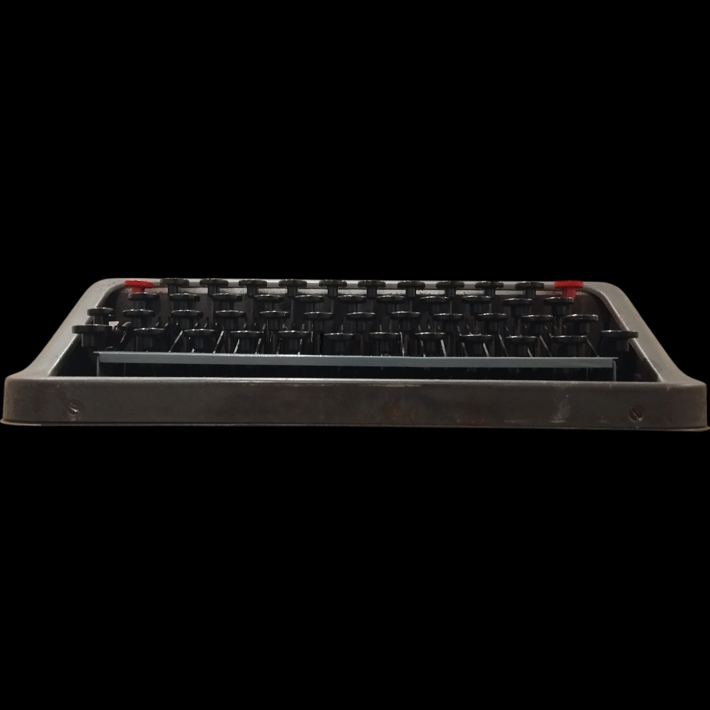 Image of Empire Aristocrat Typewriter. Available from universaltypewritercompany.in