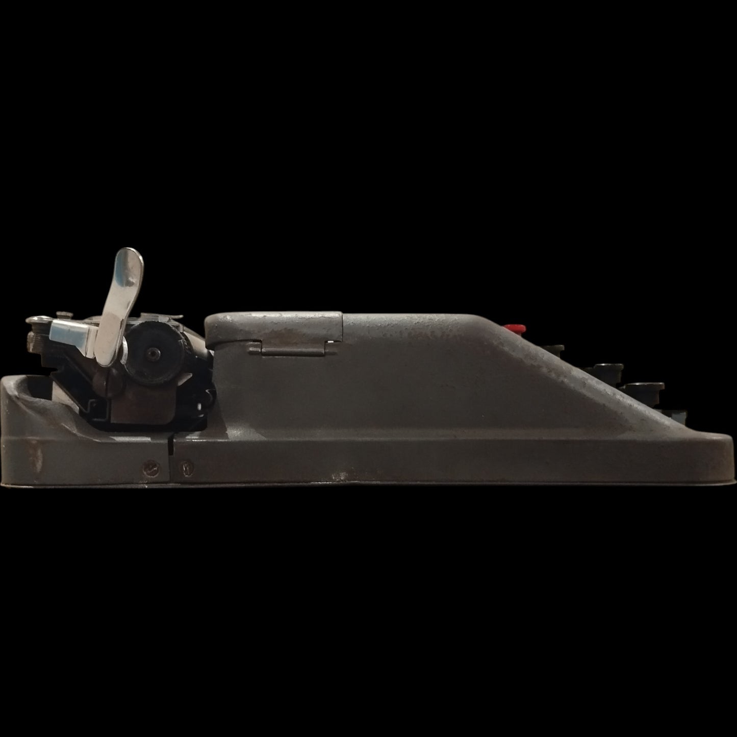 Image of Empire Aristocrat Typewriter. Available from universaltypewritercompany.in