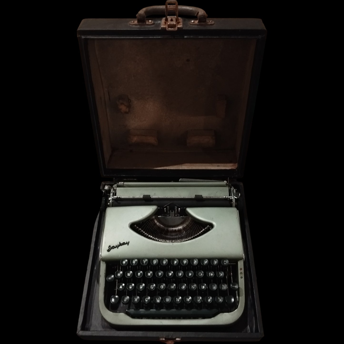Image of Jaykay Typewriter. Available from universaltypewritercompany.in