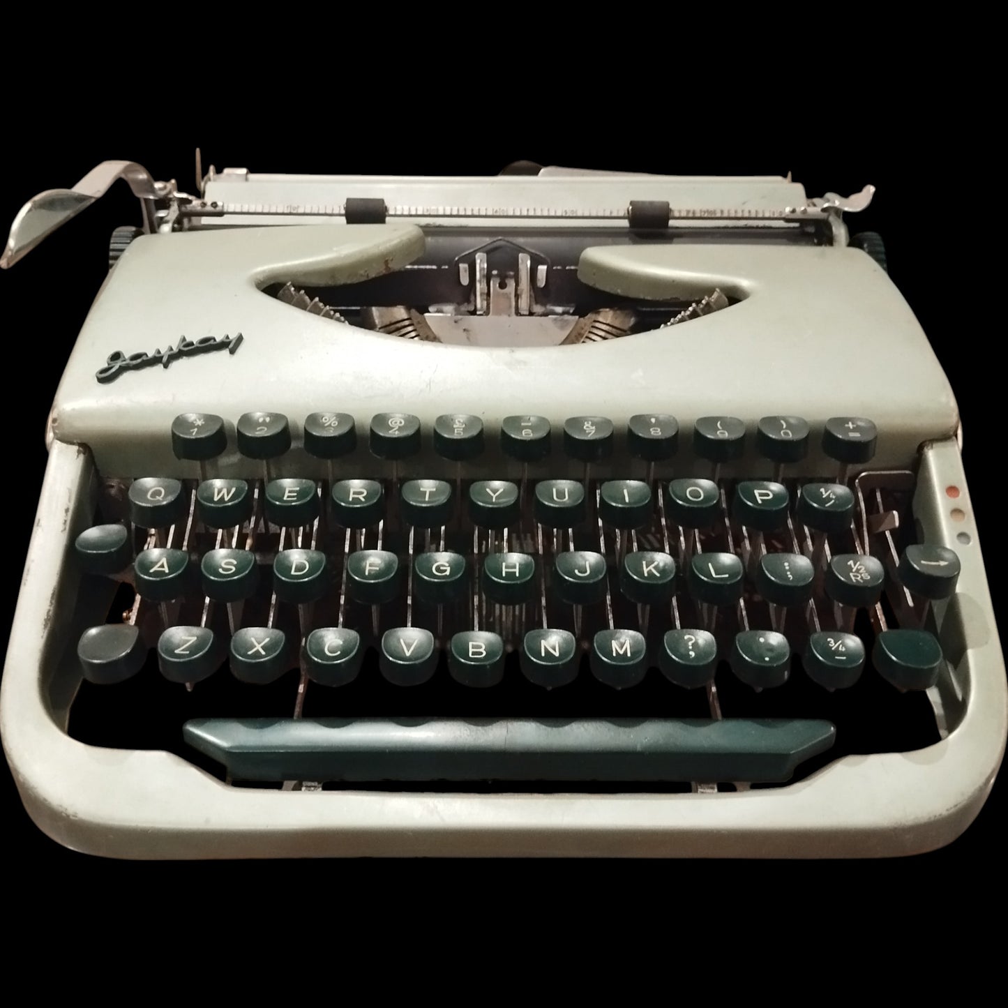 Image of Jaykay Typewriter. Available from universaltypewritercompany.in