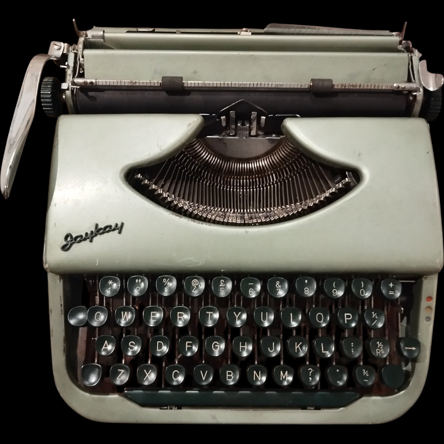 Image of Jaykay Typewriter. Available from universaltypewritercompany.in