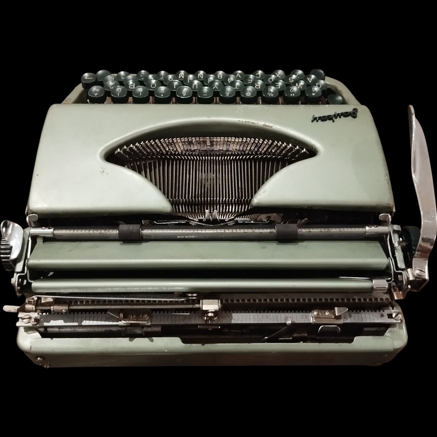 Image of Jaykay Typewriter. Available from universaltypewritercompany.in