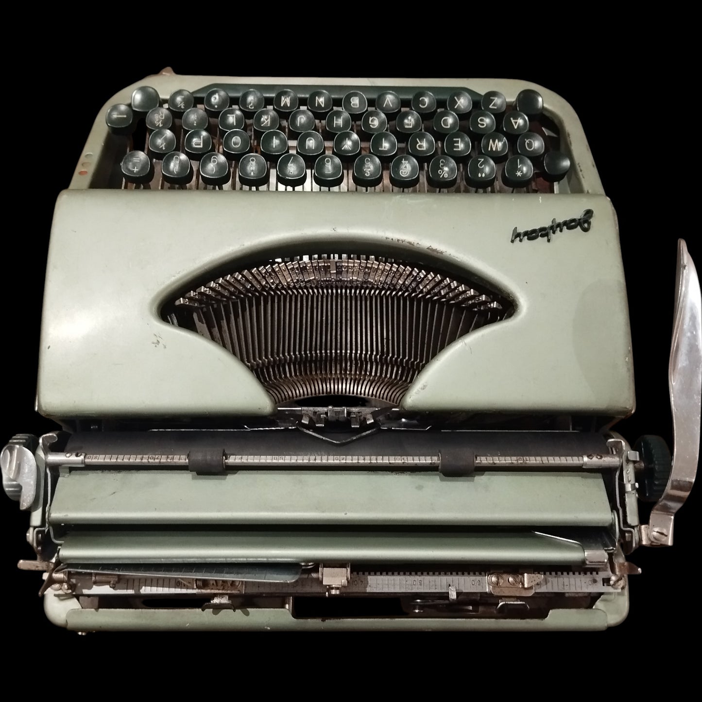 Image of Jaykay Typewriter. Available from universaltypewritercompany.in
