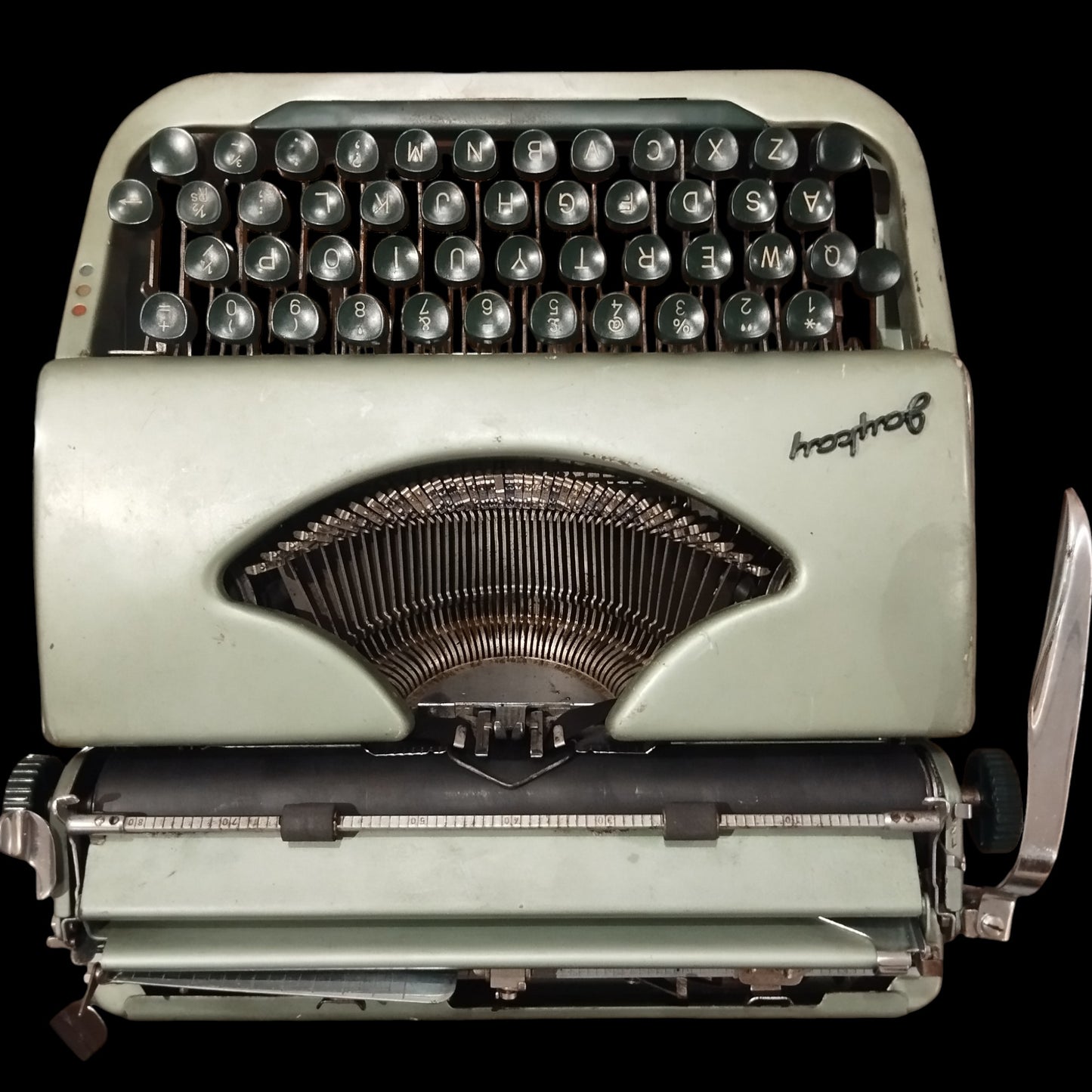 Image of Jaykay Typewriter. Available from universaltypewritercompany.in