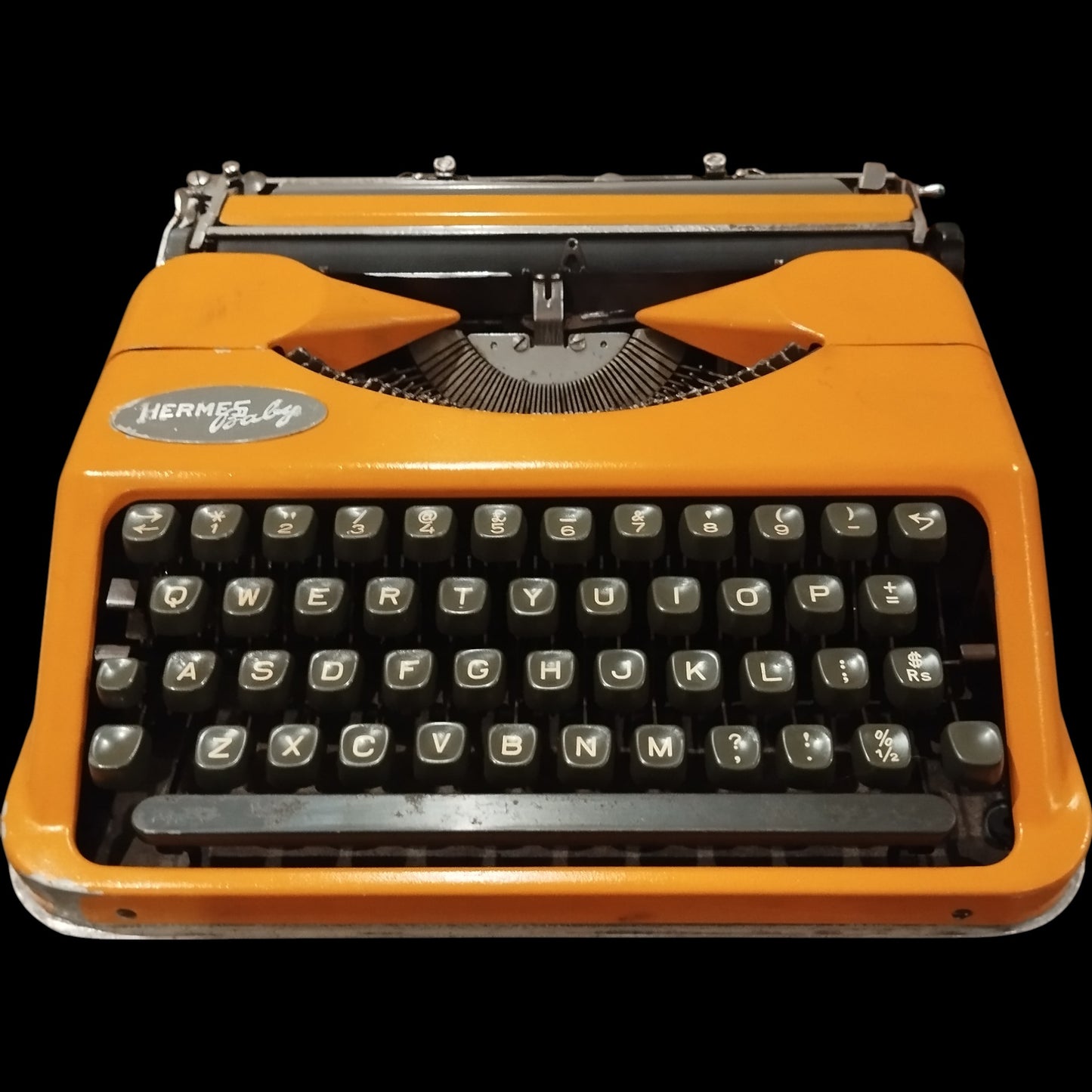 Image of Hermes Baby Typewriter. Available from universaltypewritercompany.in