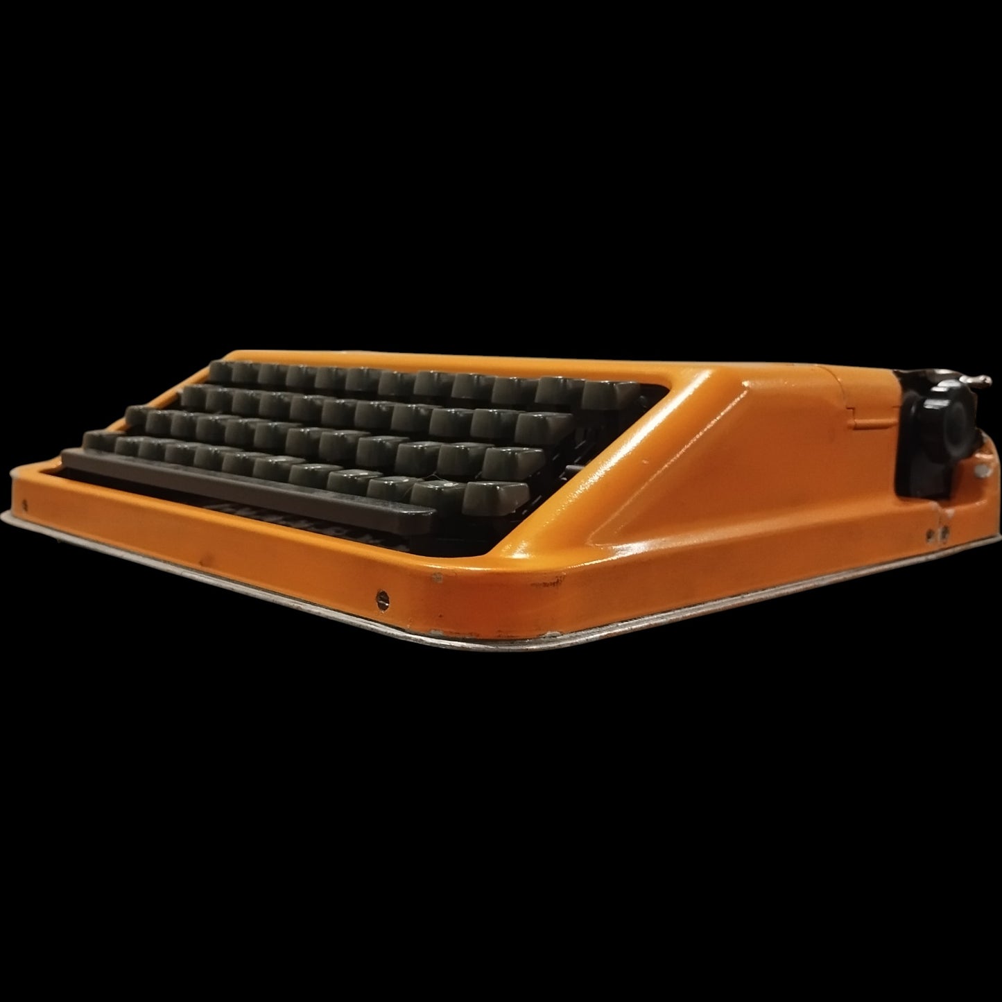 Image of Hermes Baby Typewriter. Available from universaltypewritercompany.in