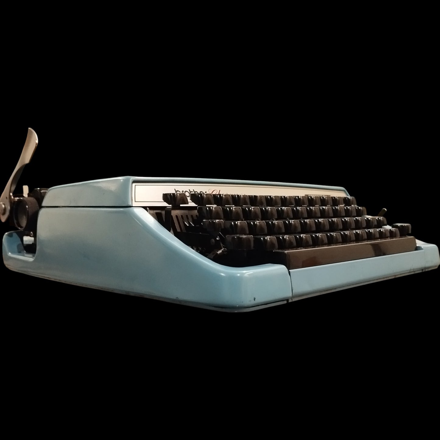 Image of Brother Charger 11 Typewriter. Available from universaltypewritercompany.in