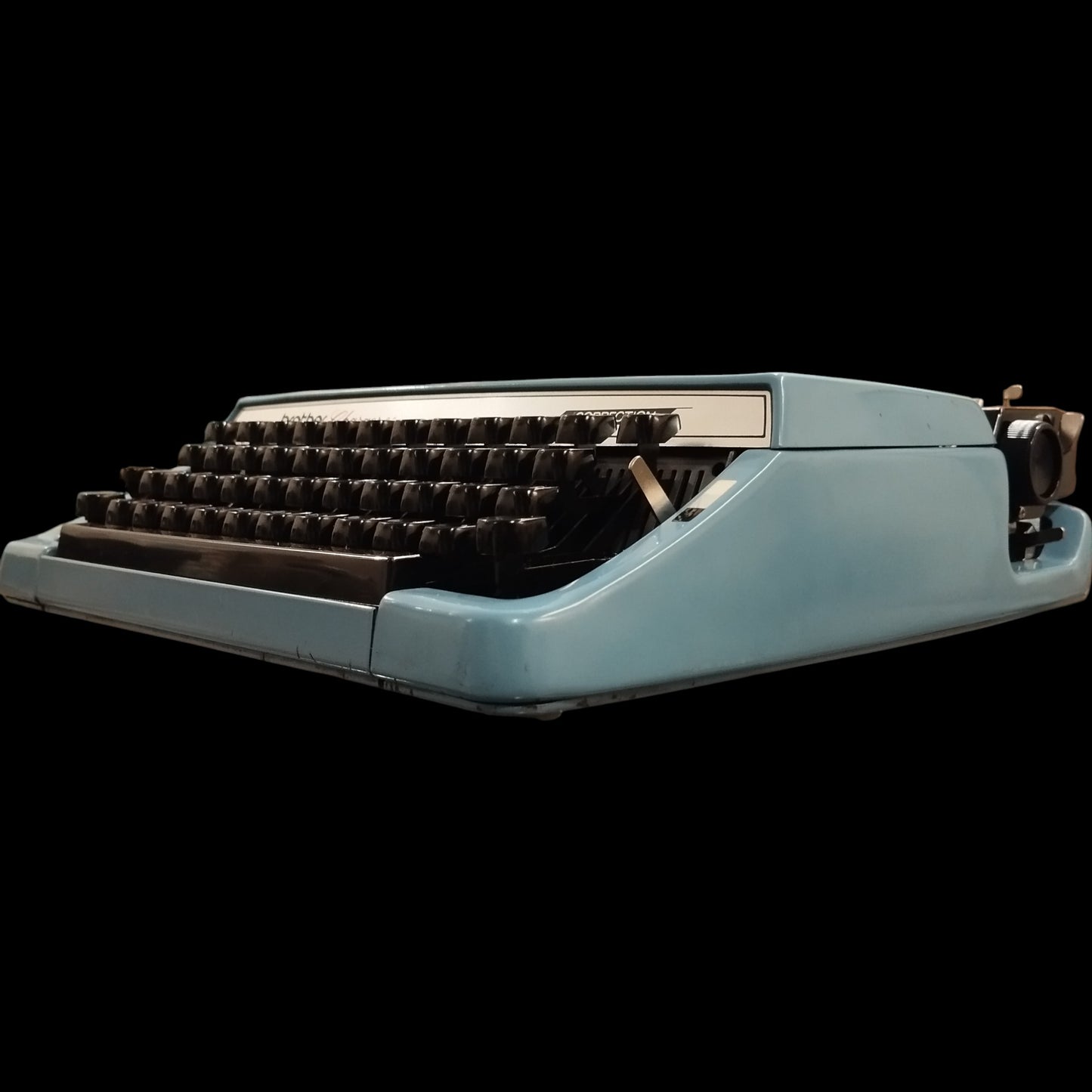 Image of Brother Charger 11 Typewriter. Available from universaltypewritercompany.in