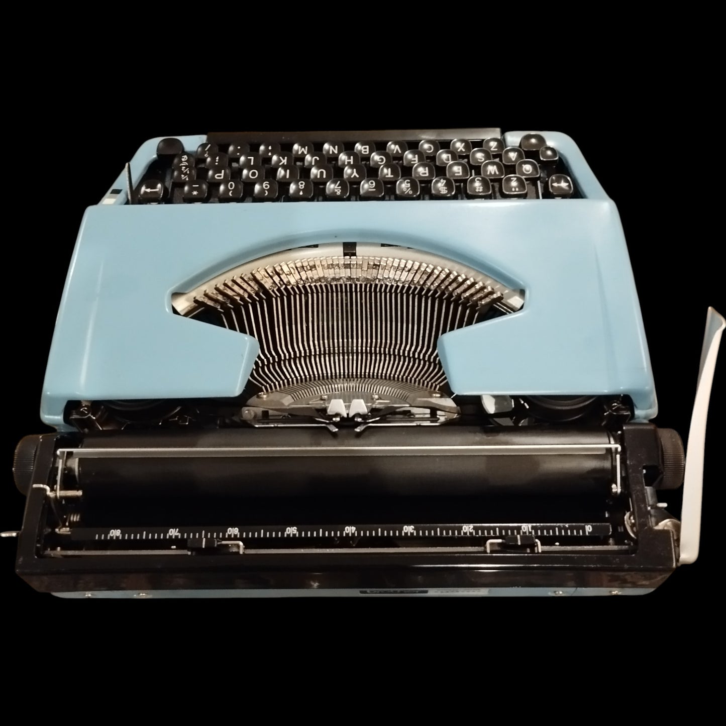 Image of Brother Charger 11 Typewriter. Available from universaltypewritercompany.in
