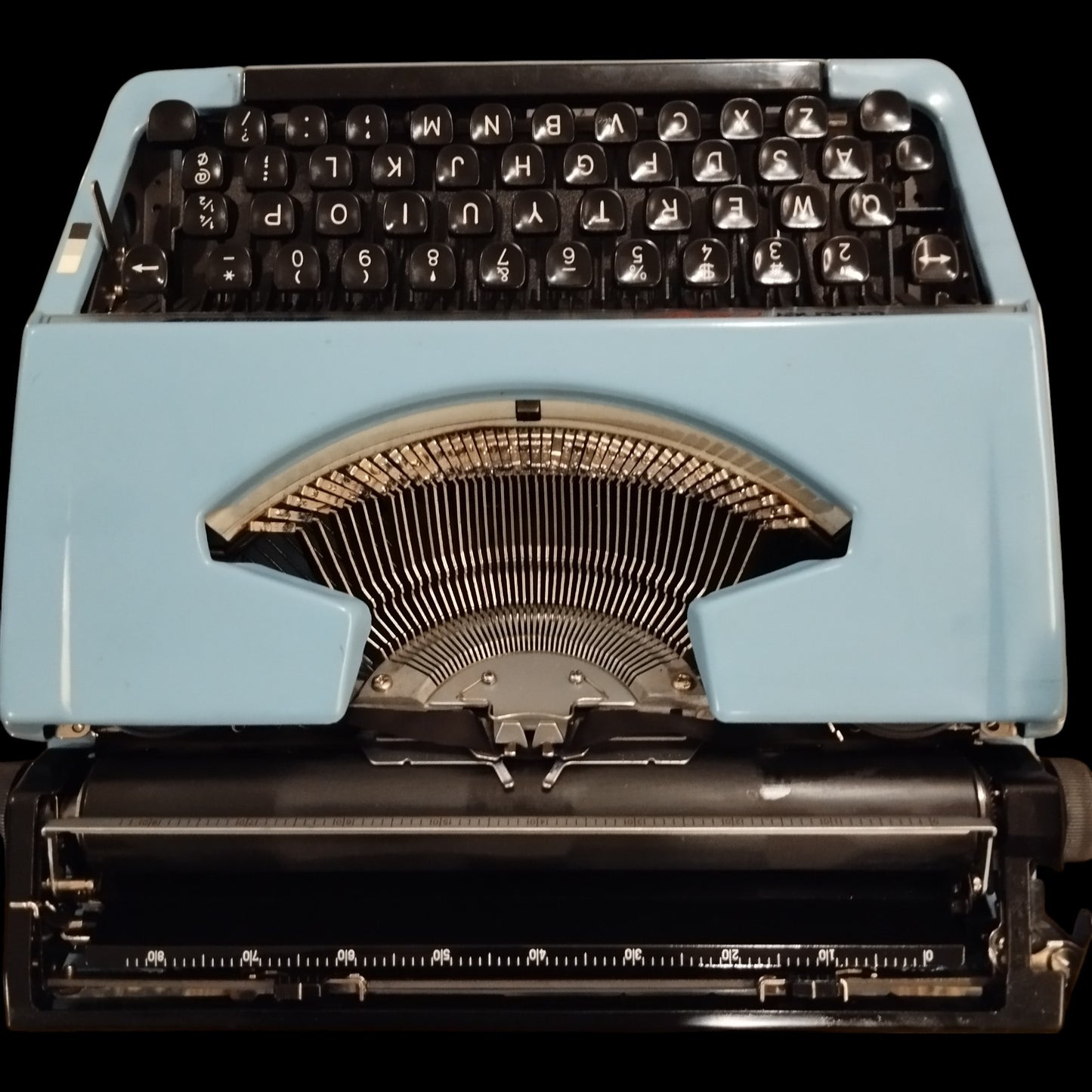 Image of Brother Charger 11 Typewriter. Available from universaltypewritercompany.in
