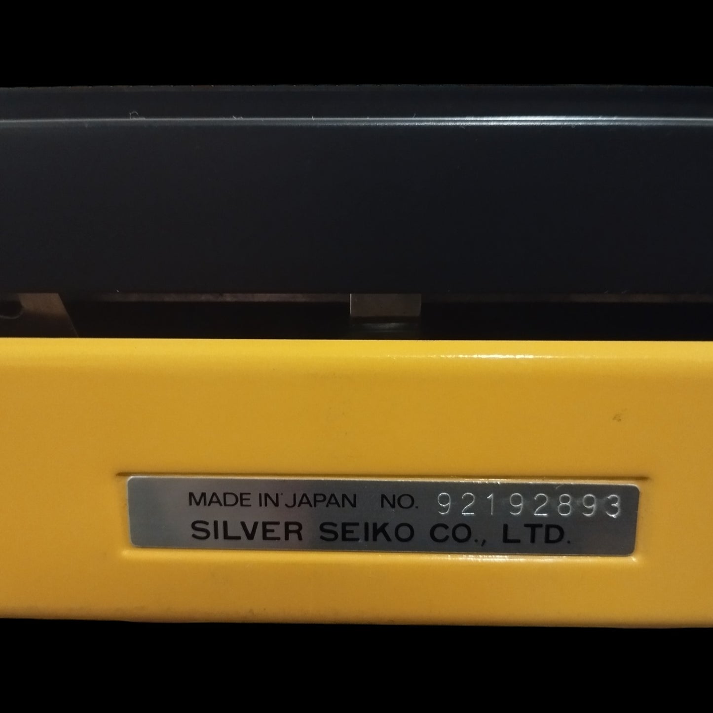 Image of Silver Reed Silverette Typewriter. Available from universaltypewritercompany.in