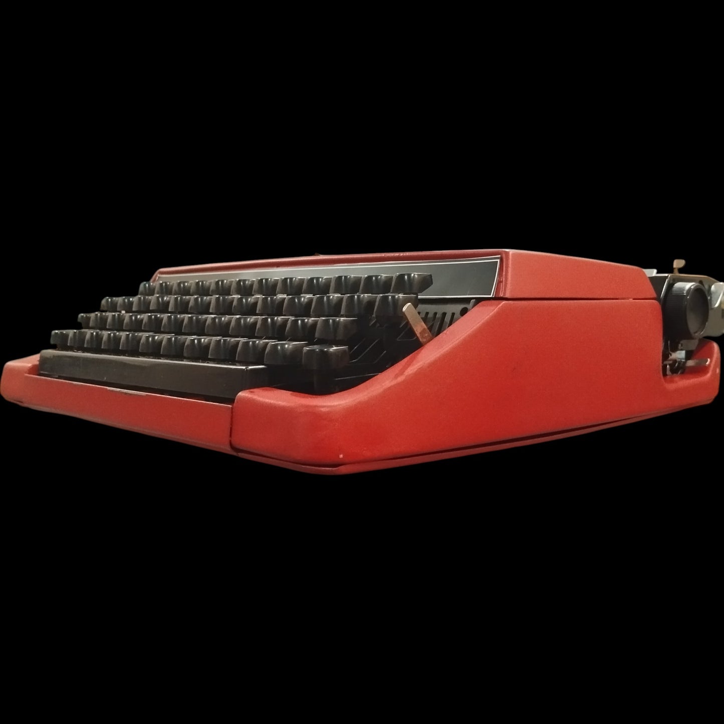 Image of Brother Deluxe 250TR Typewriter. Available from universaltypewritercompany.in