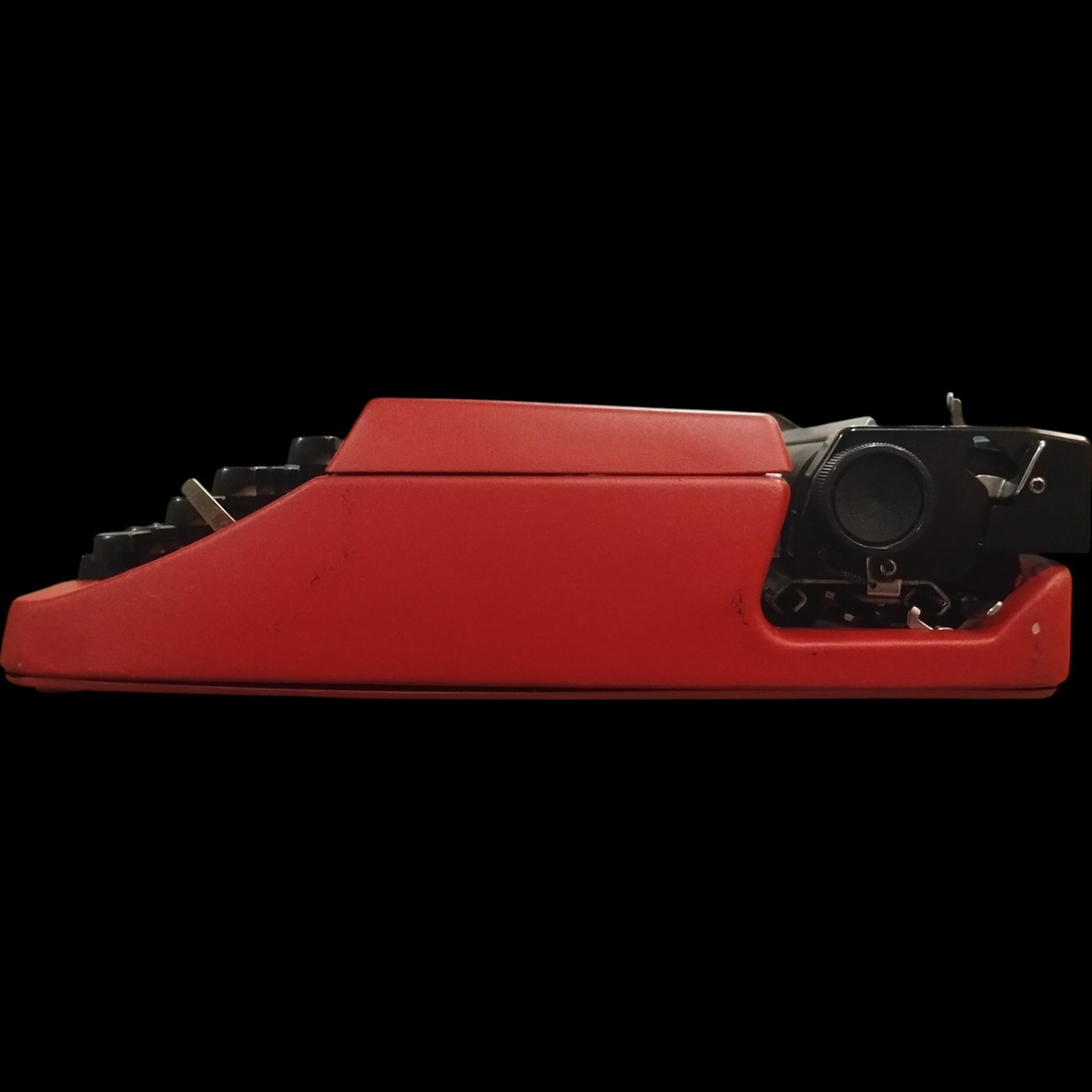 Image of Brother Deluxe 250TR Typewriter. Available from universaltypewritercompany.in
