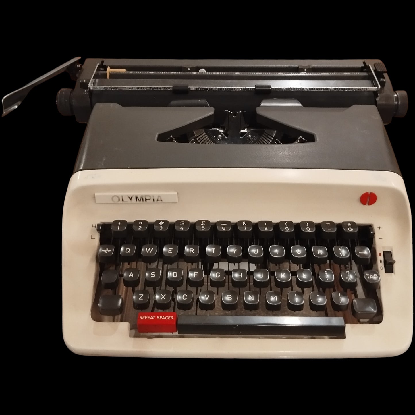 Image of Olympia - 12 inch Roller Landscape Mode - Typewriter. Available from universaltypewritercompany.in