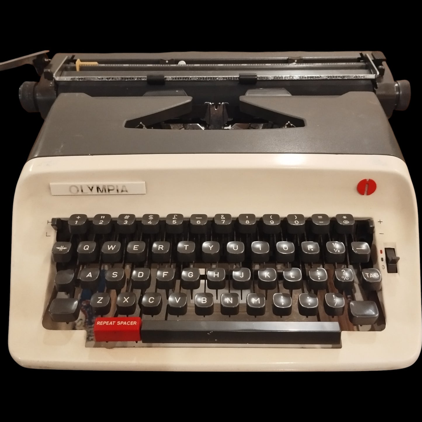 Image of Olympia - 12 inch Roller Landscape Mode - Typewriter. Available from universaltypewritercompany.in