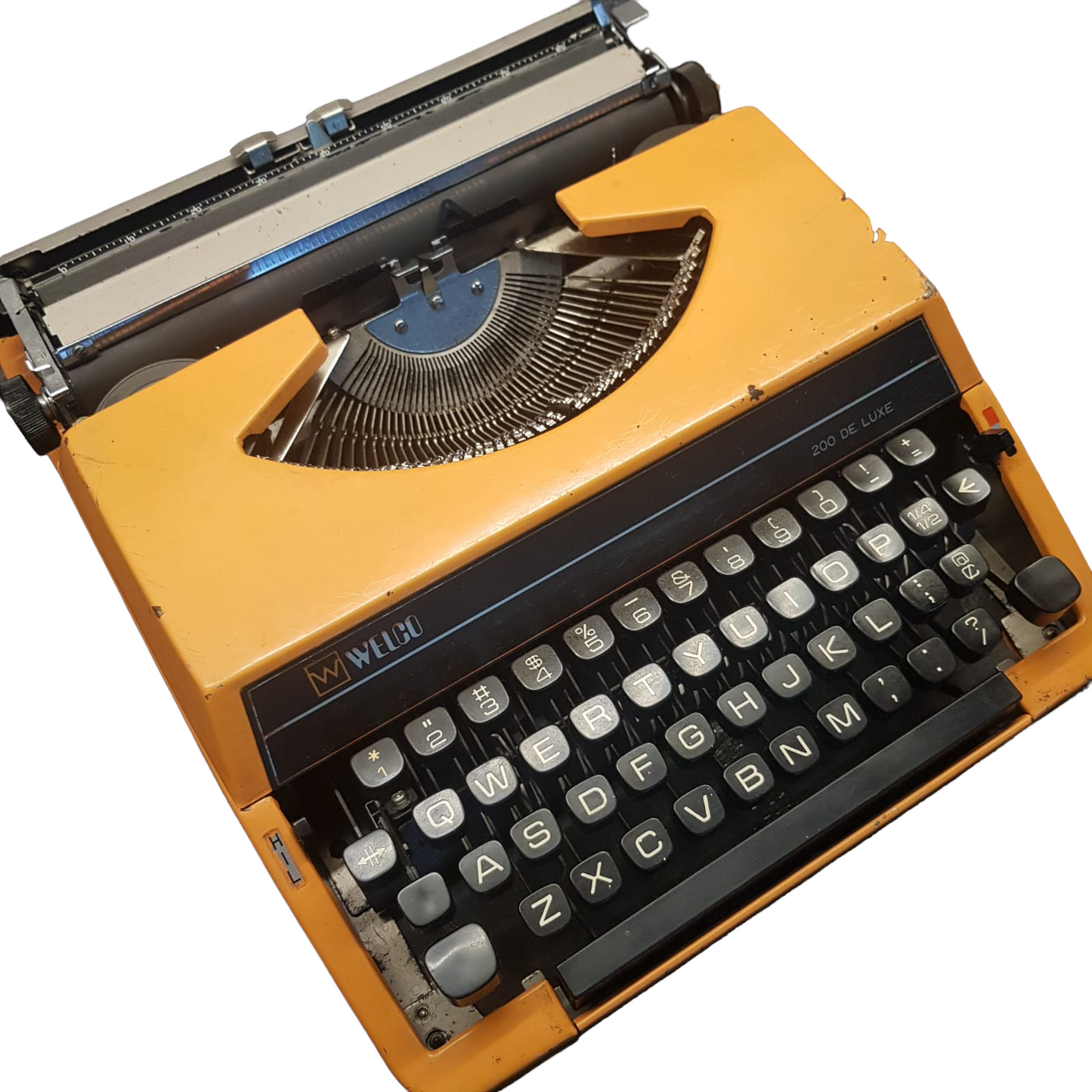 Image of Welco Silver Reed typewriter from universaltypewritercompany.in