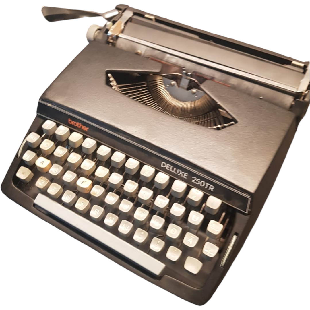 Image of Brother Deluxe 250 TR Typewriter. Available from universaltypewritercompany.in