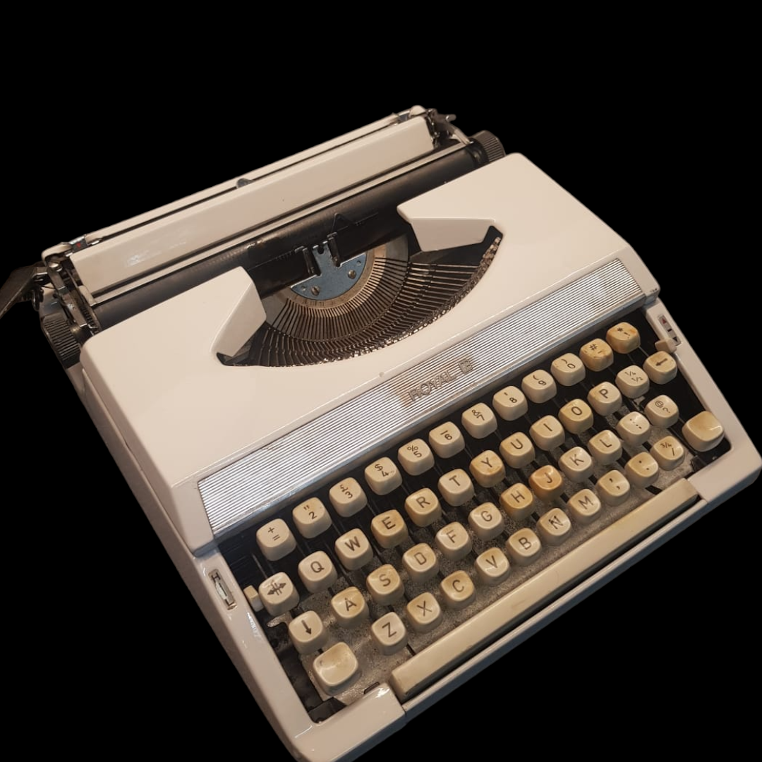 Image of Royal Typewriter Typewriter from universaltypewritercompany.in
