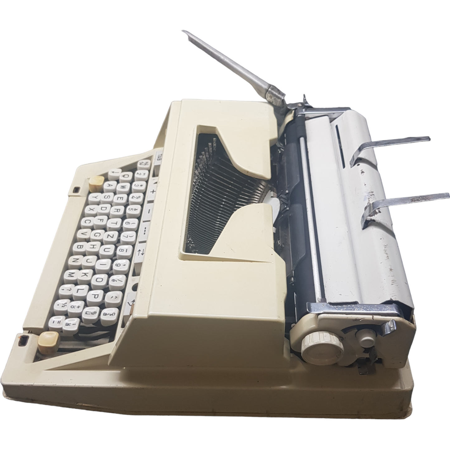 Image of Hermes 3000 Typewriter. Big Portable Typewriter. Swiss Made. Available from universaltypewritercompany.in