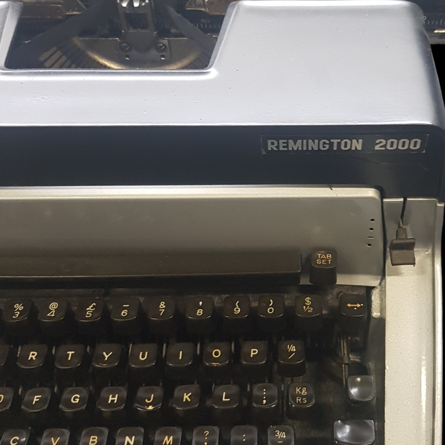 Image of Remington 2000 Typewriter. Desktop Typewriter. Made in India. Available from universaltypewritercompany.in