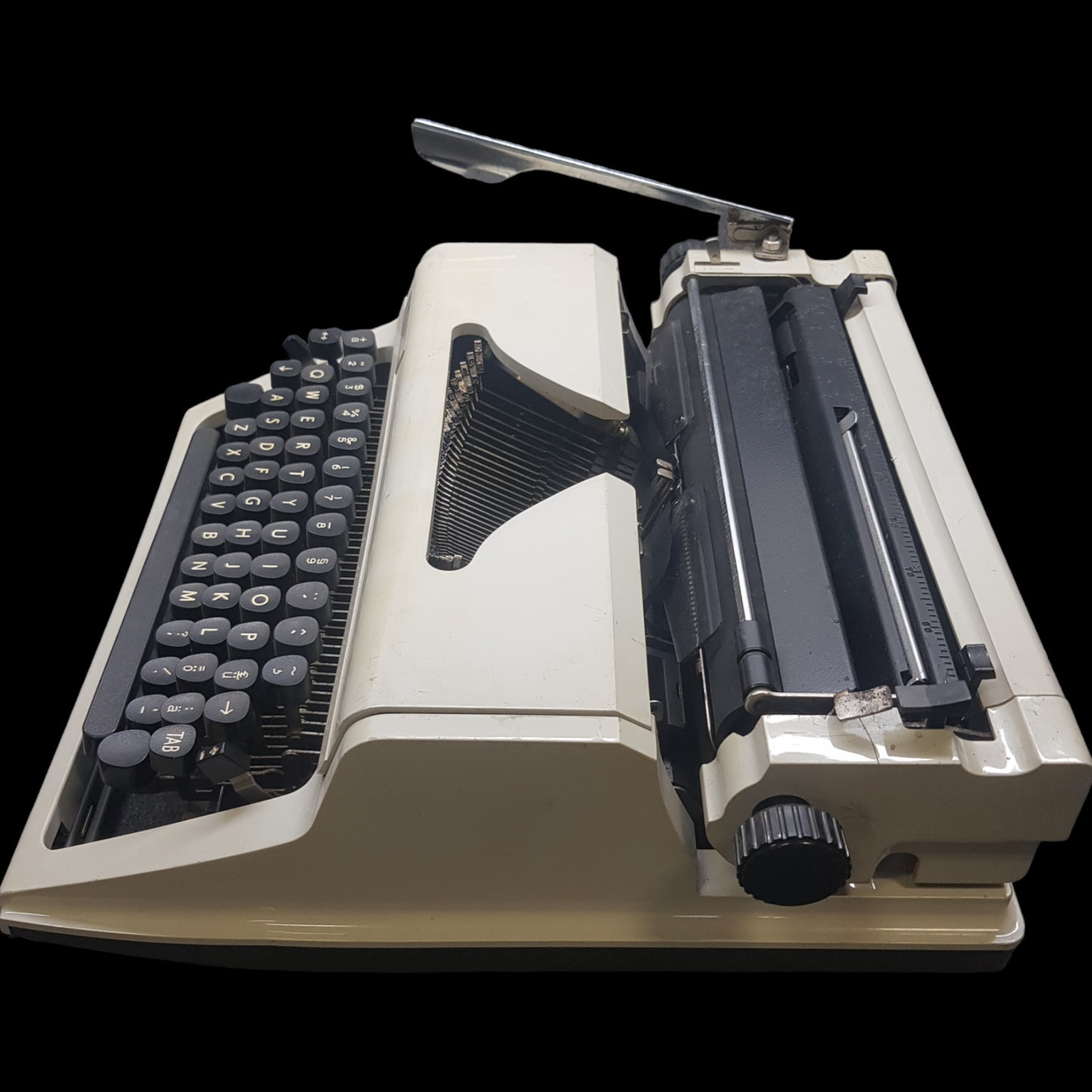 Image of Erika Model 42 Typewriter. Fibre body. Made in Germany. Available from universaltypewritercompany.in.