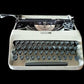 Image of Underwood 18 Typewriter. Available from universaltypewritercompany.in