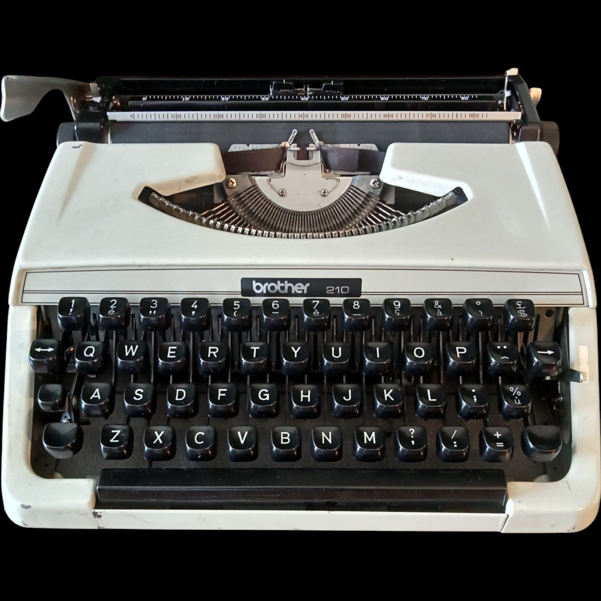 Brother 210 Typewriter – Universal Typewriter Co