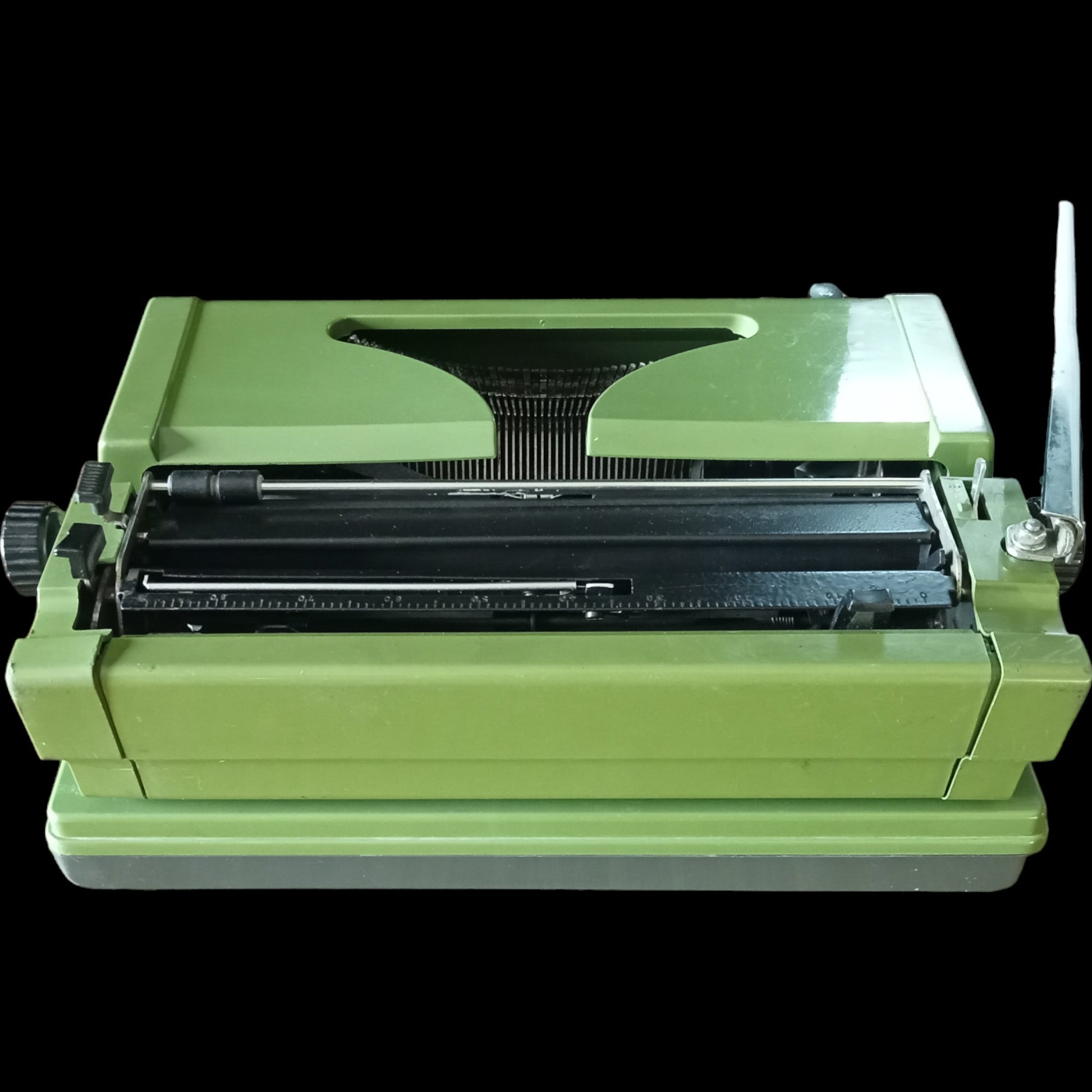 Image of Prasident 1550 Super Typewriter. Available from universaltypewritercompany.in