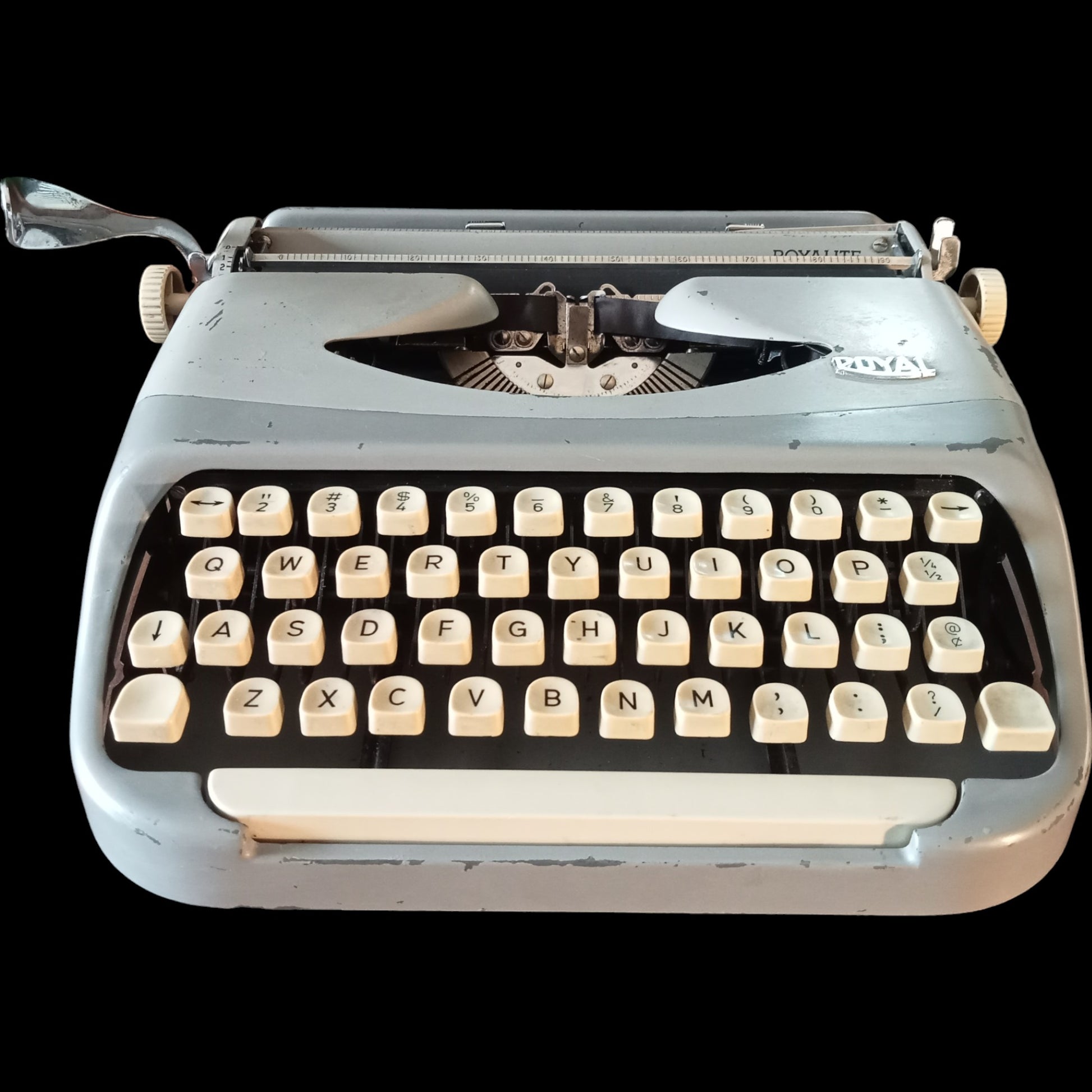 Image of Royal Royalite Typewriter. Available from universaltypewritercompany.in