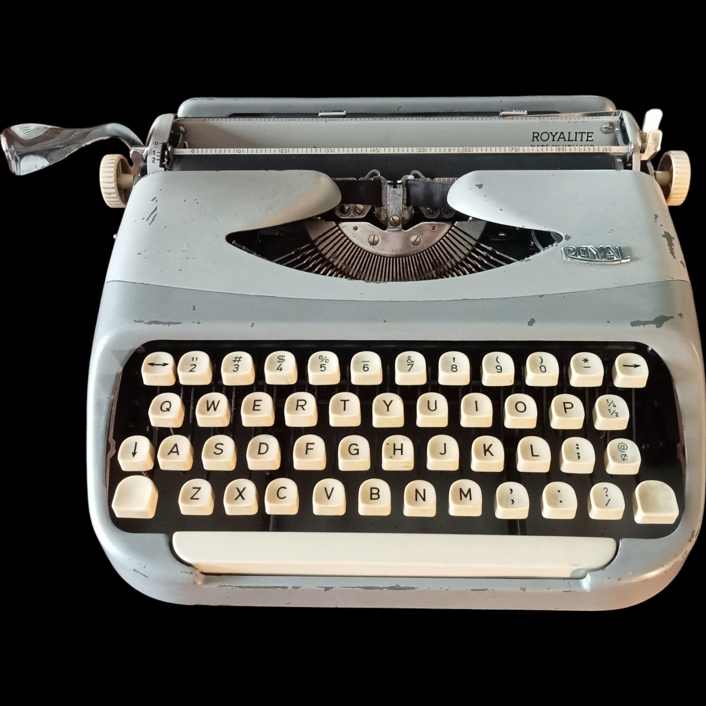 Image of Royal Royalite Typewriter. Available from universaltypewritercompany.in