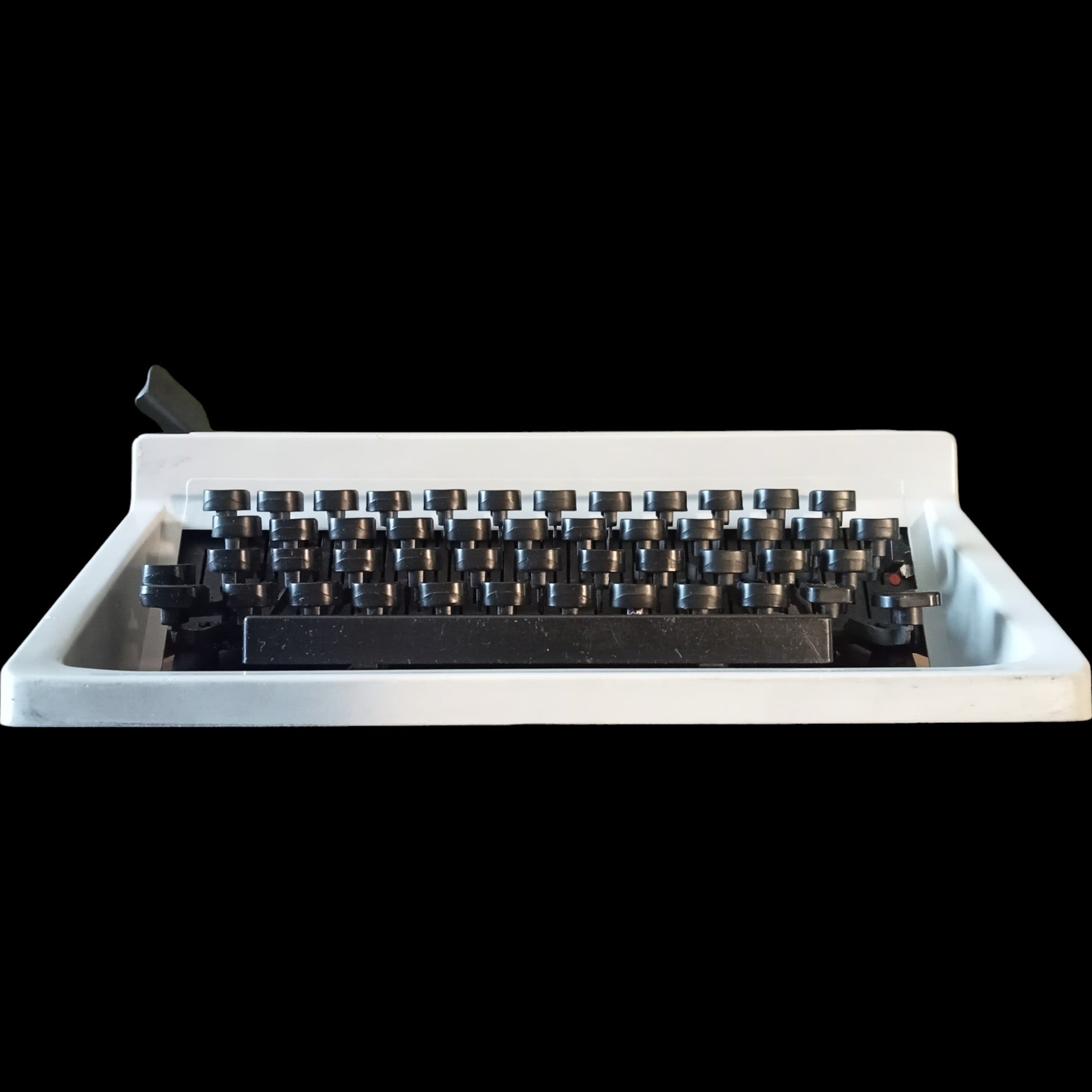 Image of Olivetti Dora Typewriter. Available from universaltypewritercompany.in