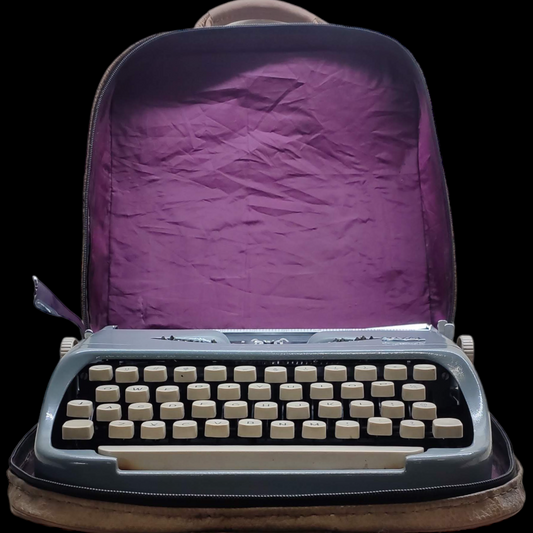 Image of ROYAL Royalite Model Typewriter from universaltypewritercompany.in