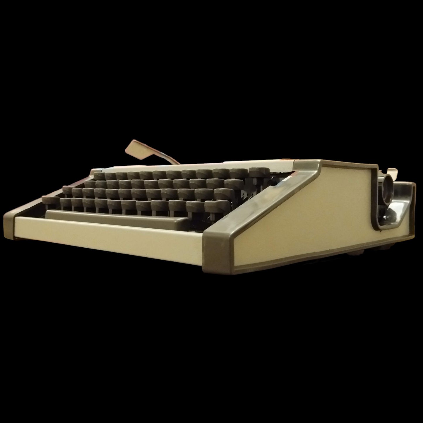 Image of Olivetti Tropical Typewriter. Available from universaltypewritercompany.in