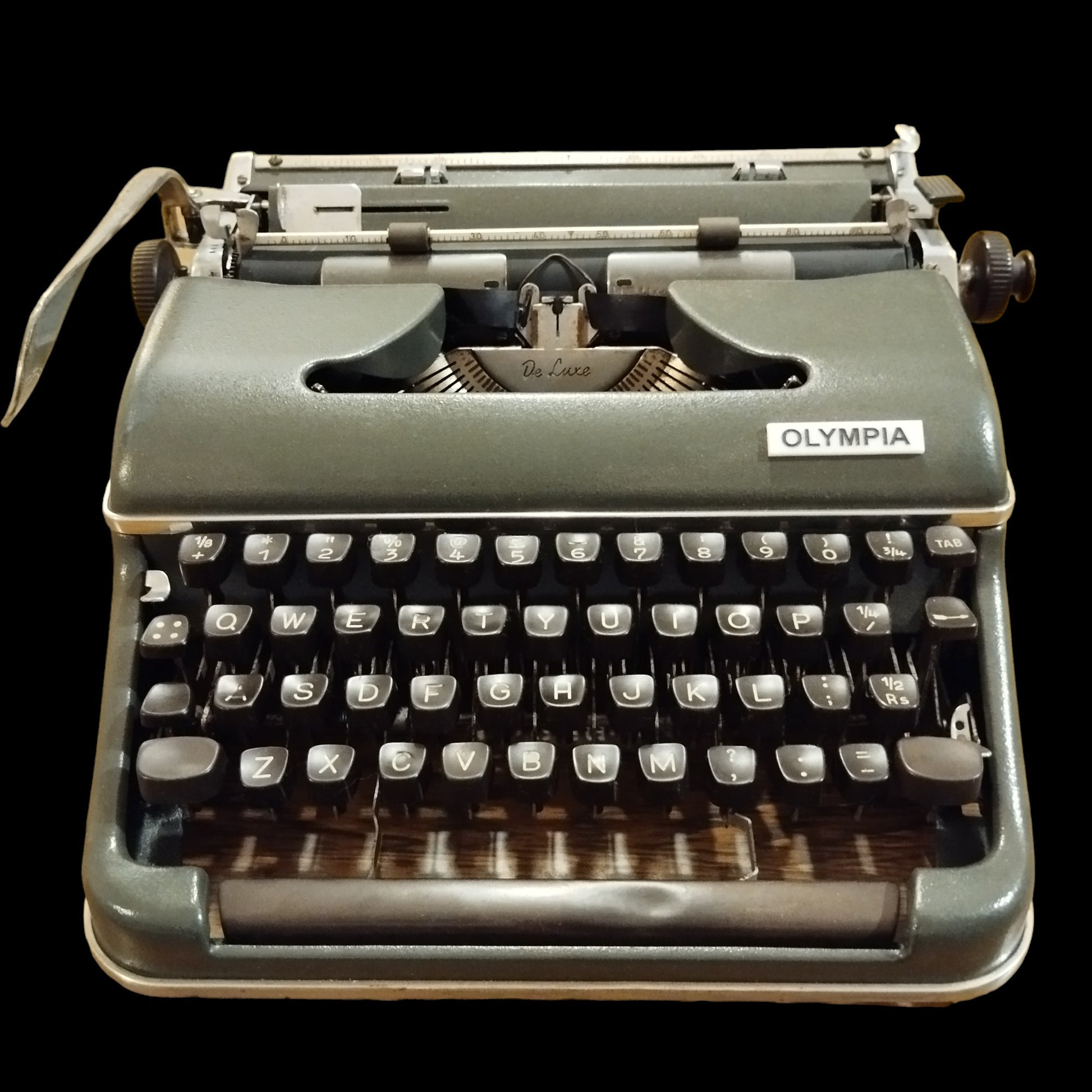 Image of Olympia Typewriter. Made in Germany. Available from universaltypewritercompany.in