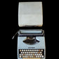 Image of Royal Typewriter from universaltypewritercompany.in