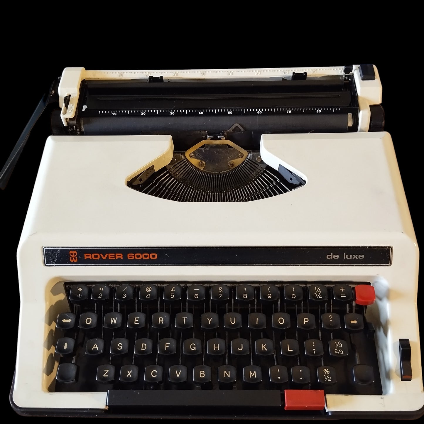 Image of Rover 6000 Typewriter. Available from Universal Typewriter Company.