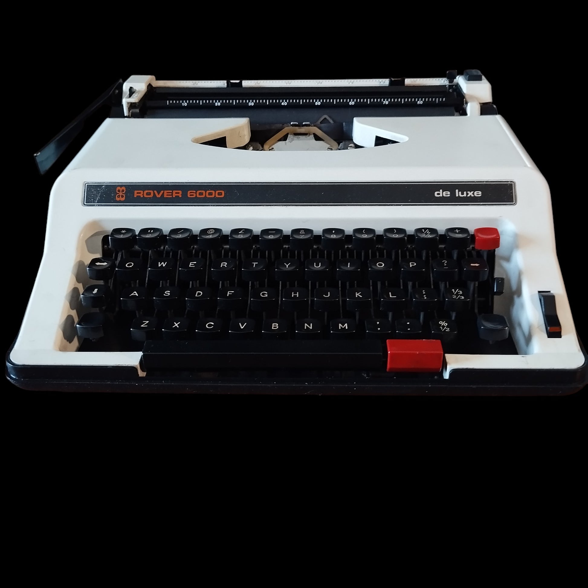 Image of Rover 6000 Typewriter. Available from Universal Typewriter Company.