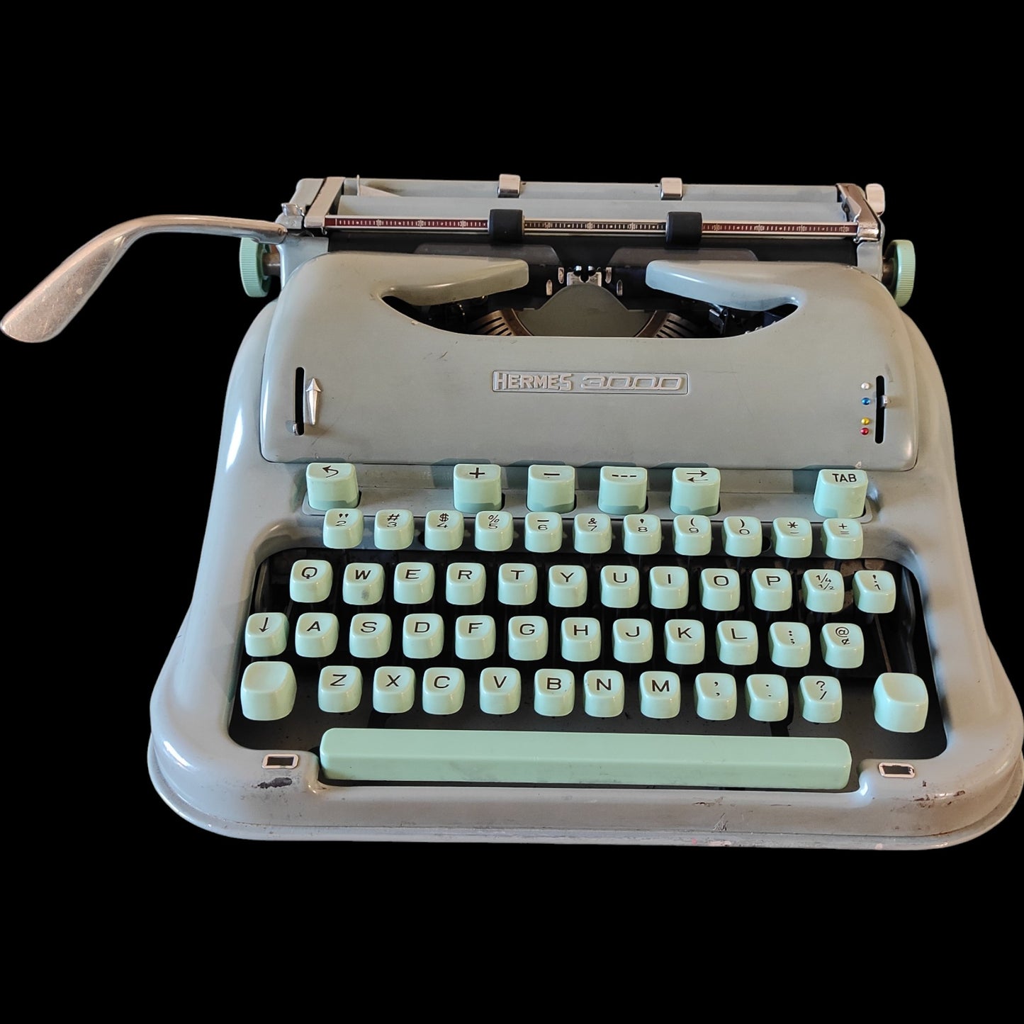 Image of Hermes 3000 Typewriter. Available from universaltypewritercompany.in