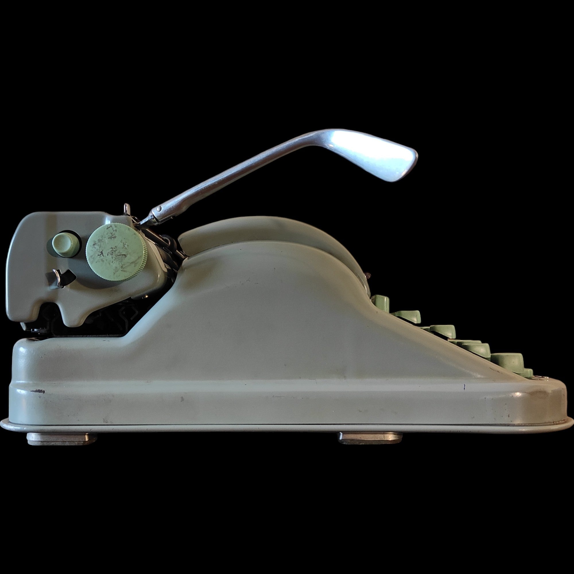 Hermes 3000 Typewriter – Universal Typewriter Co