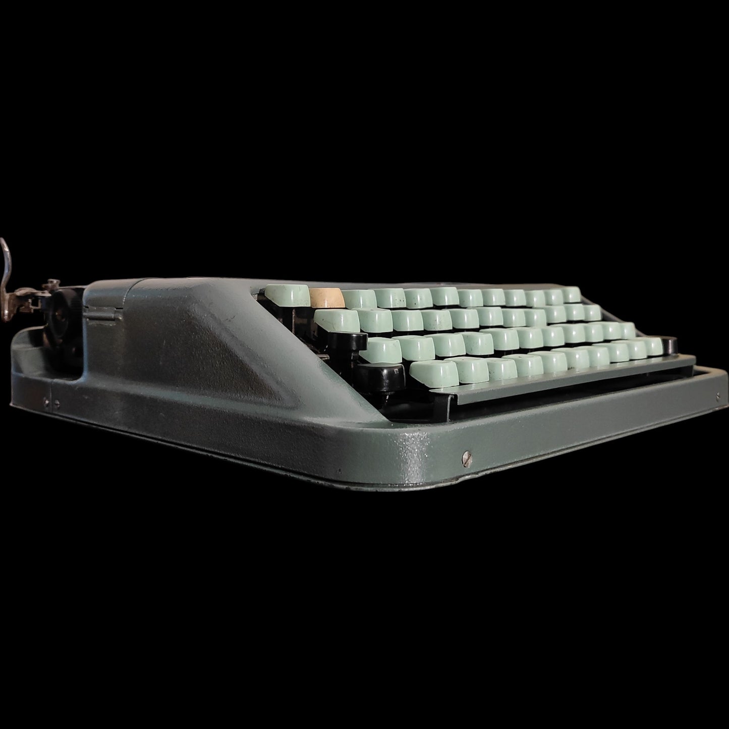 Image of Hermes Baby Typewriter. Available from universaltypewritercompany.in