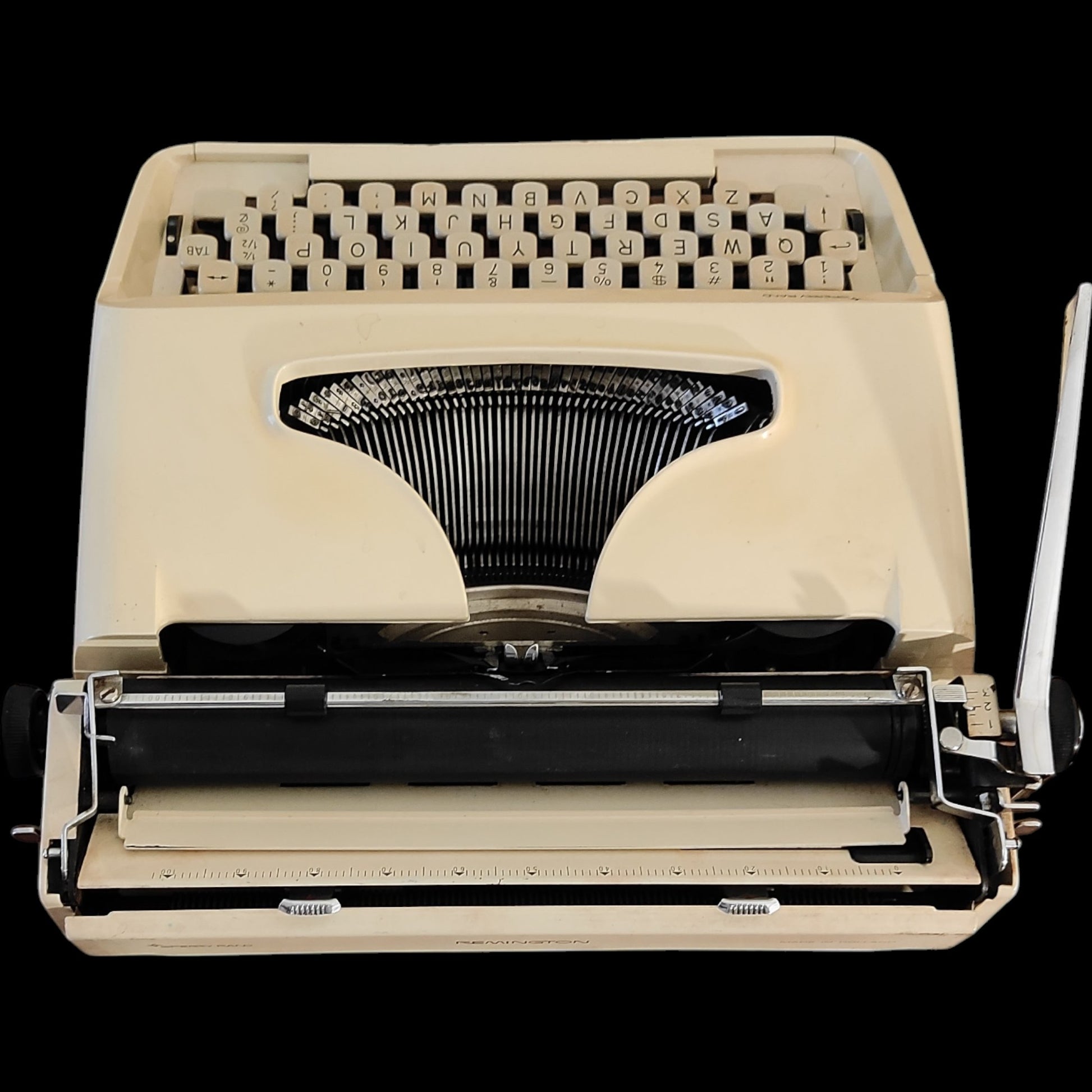 Image of Remington Ten Forty Typewriter. Available from universaltypewritercompany.in