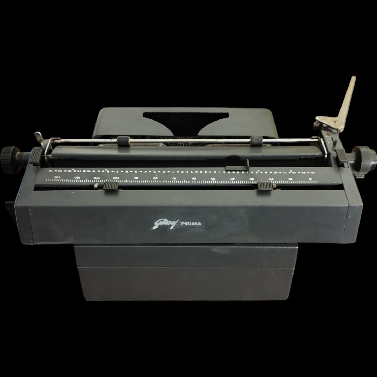 Image of Godrej Prima English Keyboard Typewriter. Available from universaltypewritercompany.in