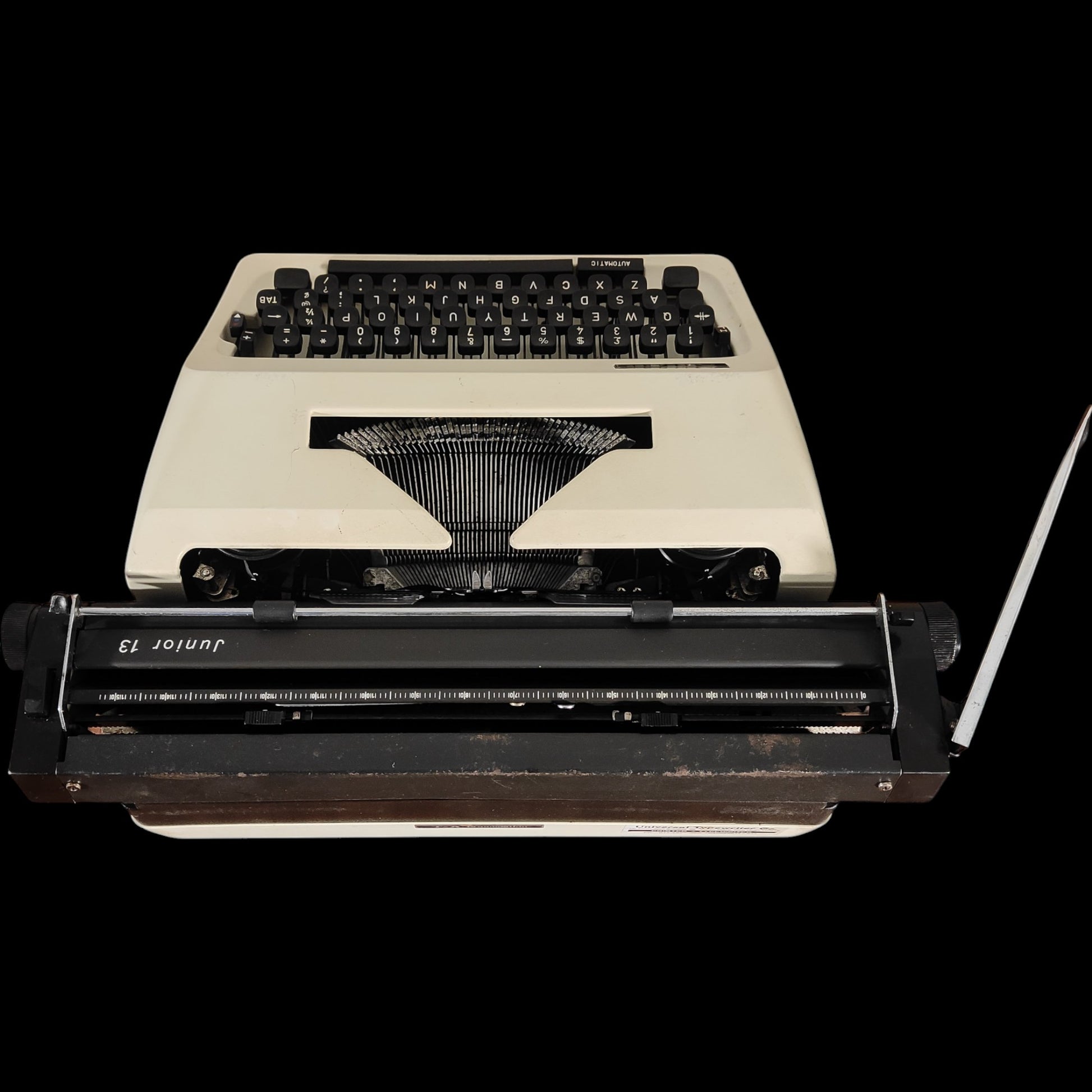 Image of Adler Junior 13 Typewriter. Available from universaltypewritercompany.in