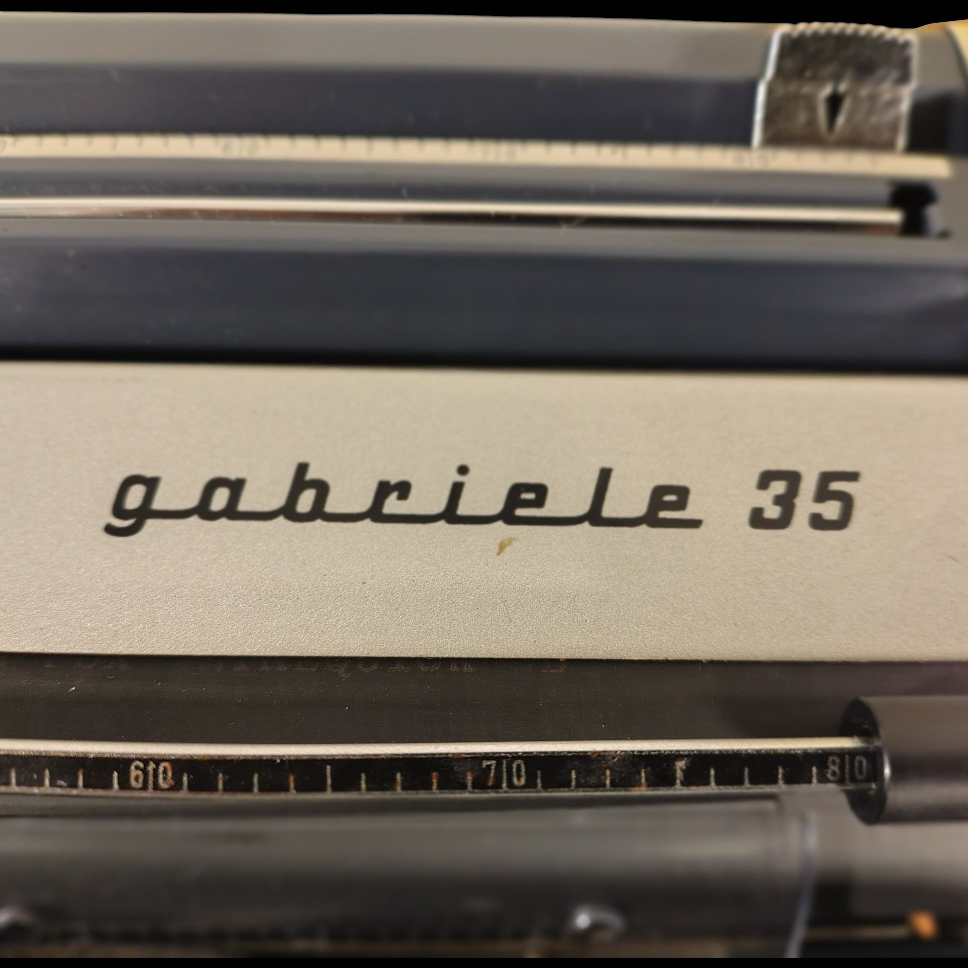 Image of Adler Gabriele 35 Typewriter. Available from universaltypewritercompany.in