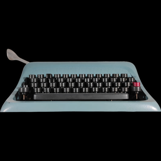 Image of Olivetti Studio 44 Typewriter. Available from universaltypewritercompany.in