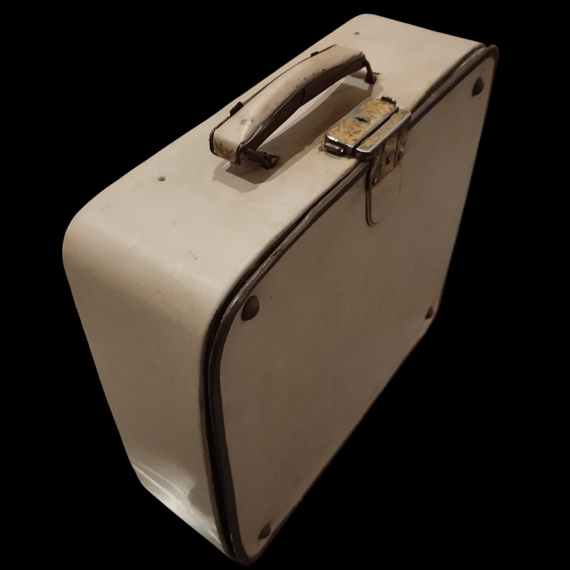 Image of Royal Royalite 120 Typewriter. Available from universaltypewritercompany.in