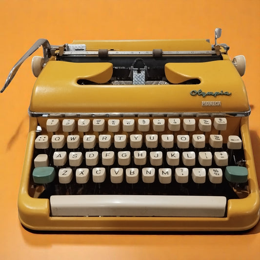 Olympia Monica Typewriter