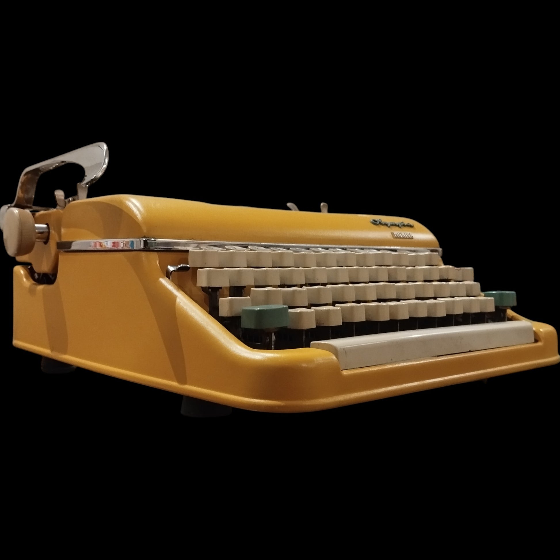Image of Olympia Monica Typewriter. Available from universaltypewritercompany.in
